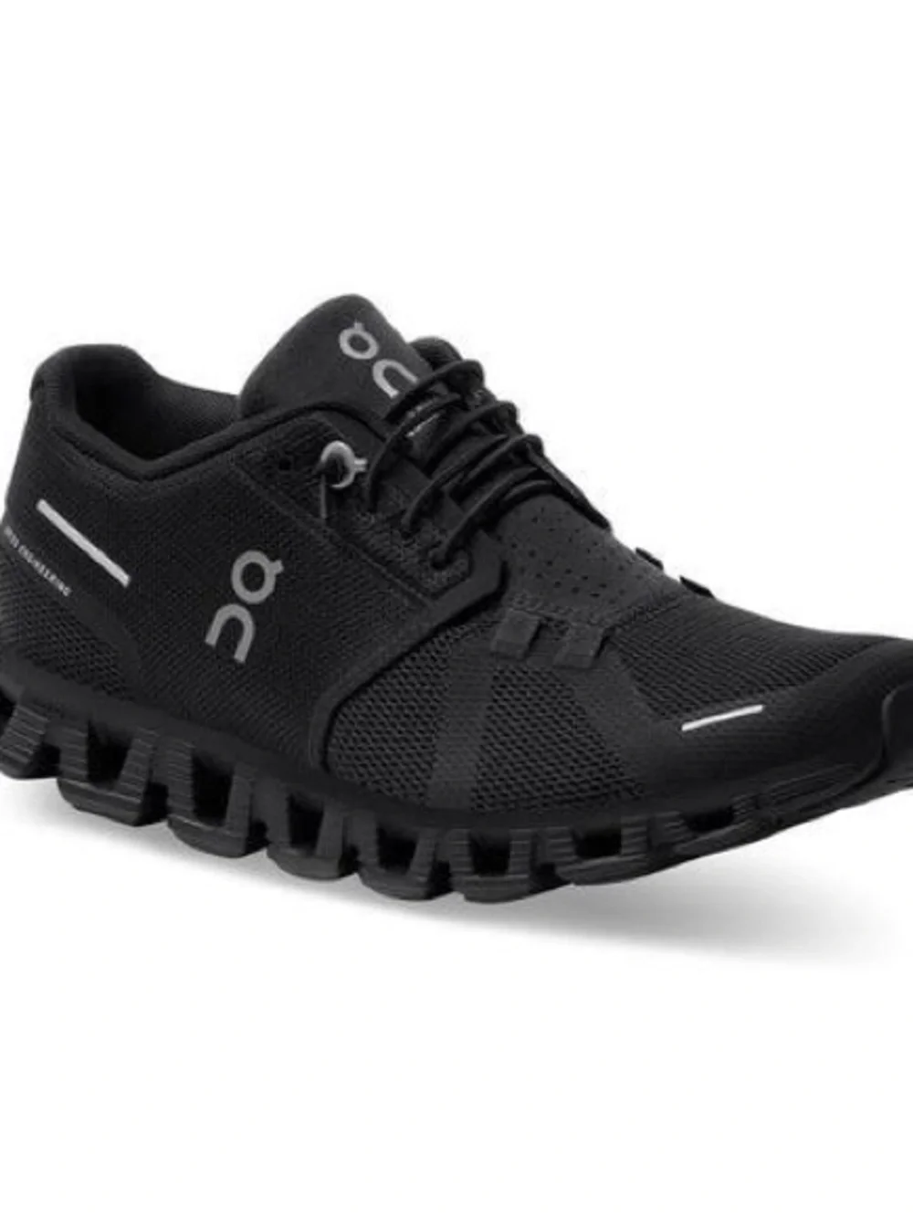 On Running Women’s Cloud 5 Sneakers